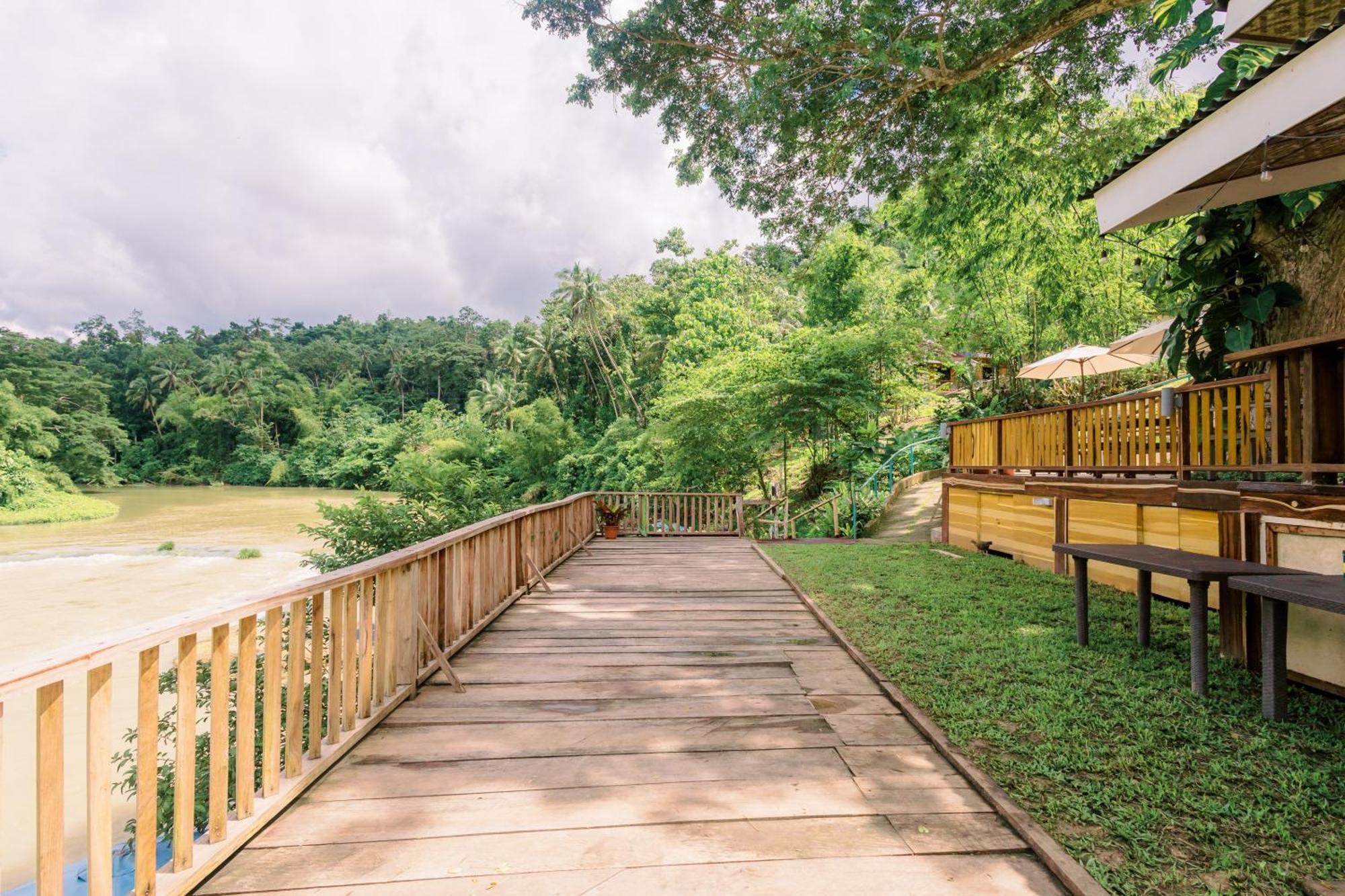 Busai Dream Falls Resort Loboc Exteriér fotografie