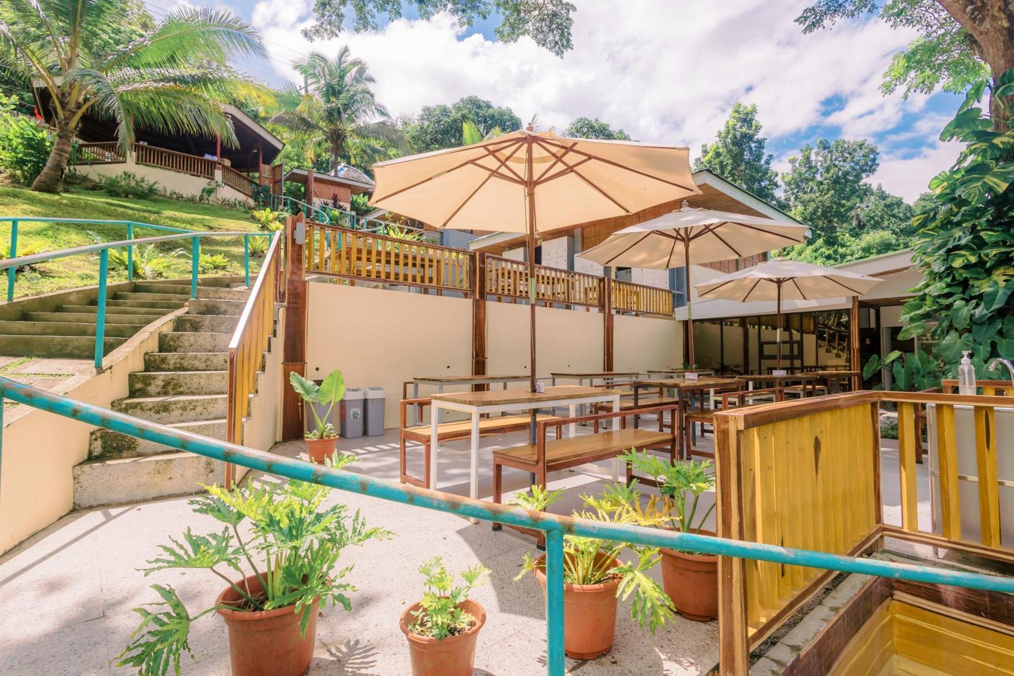 Busai Dream Falls Resort Loboc Exteriér fotografie